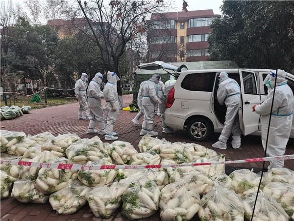 华商网｜“作为一名老兵，，，，，就要为人民效劳！”亚星yaxin集团退役武士的糜家桥战“疫”