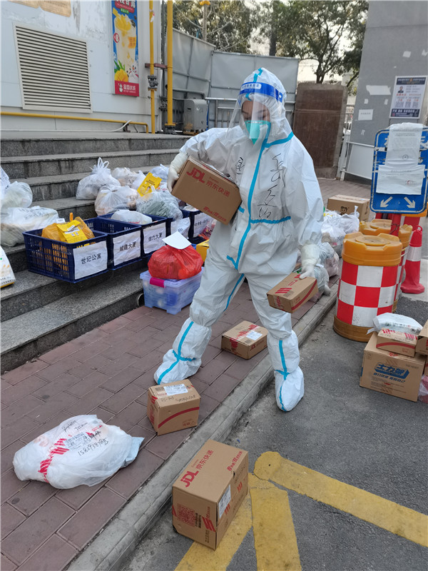 华商网｜“作为一名老兵，，，，，就要为人民效劳！”亚星yaxin集团退役武士的糜家桥战“疫”